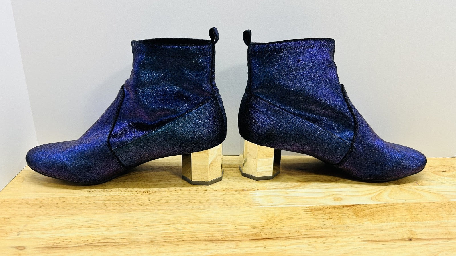 Katy Perry The Danna Ankle Boots Blue Velvet Metallic Heel Womens 7