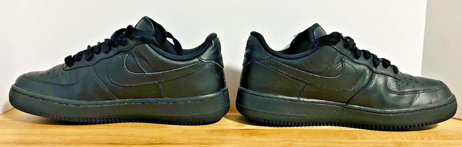 Nike Air Force 1 Low Triple Black AF1 CW2288-001 Mens Size 9 Used