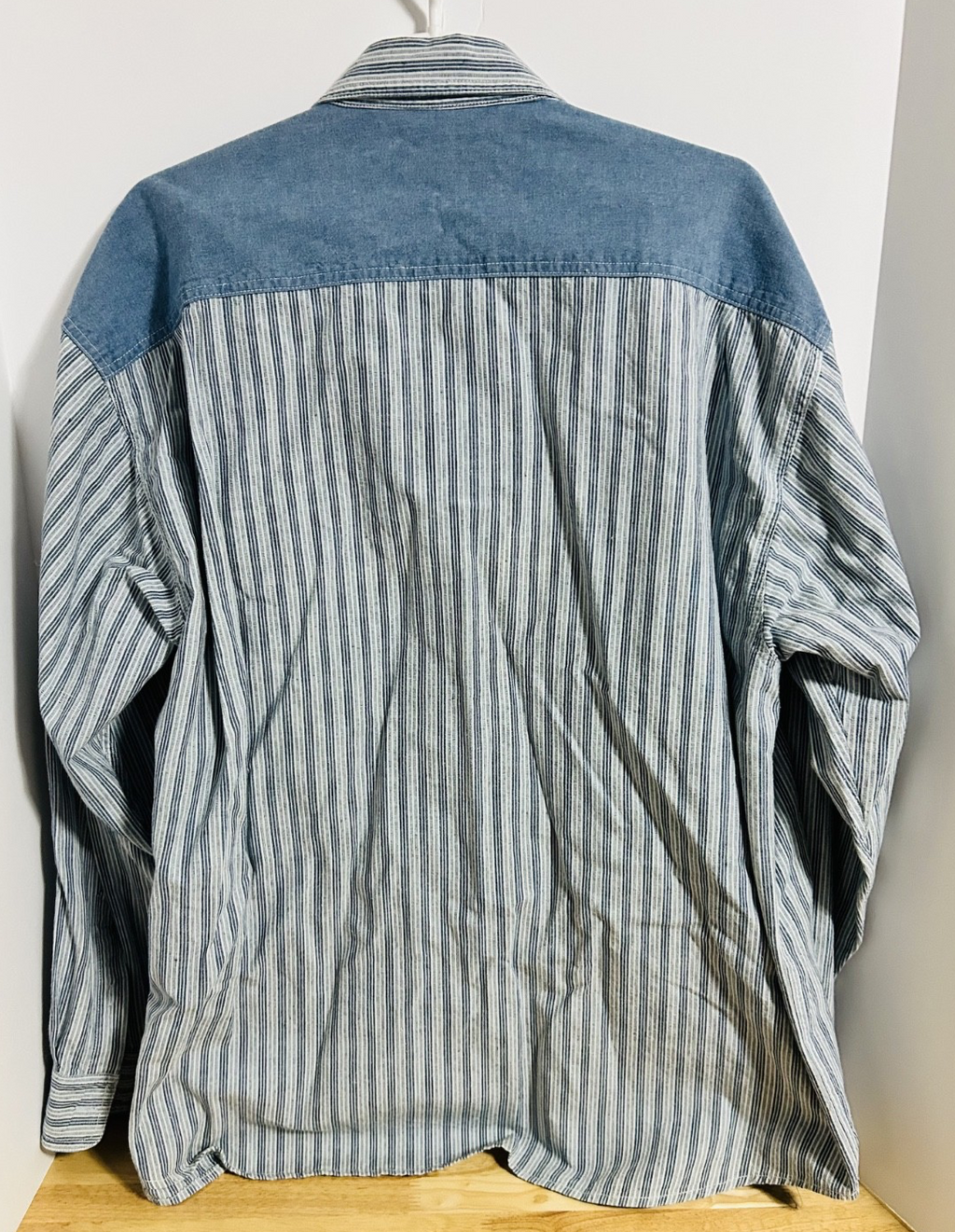 American Eagle Outfitters XL Striped Denim Button Shirt 100% Cotton