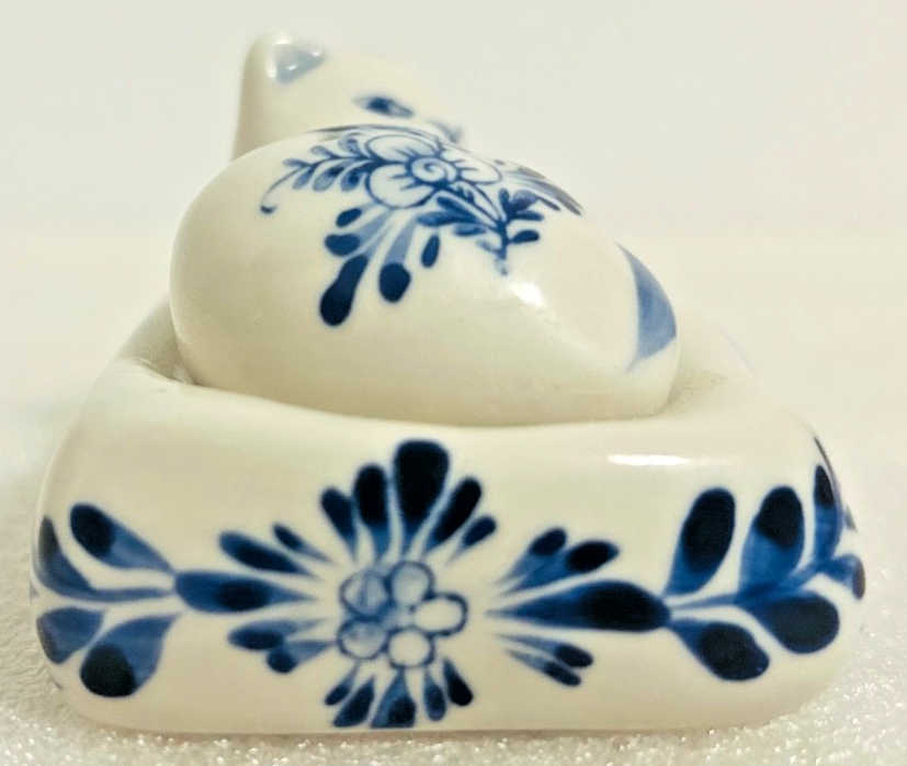 Vintage Delft Blue Cat Figurine on Base Holland Hand Painted