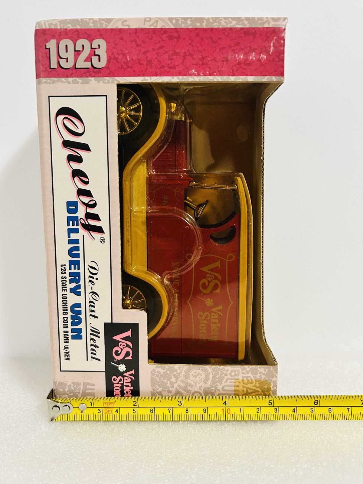 ERTL 1923 Chevy Delivery Van Coin Bank V&S Variety Stores 1/25 NIB