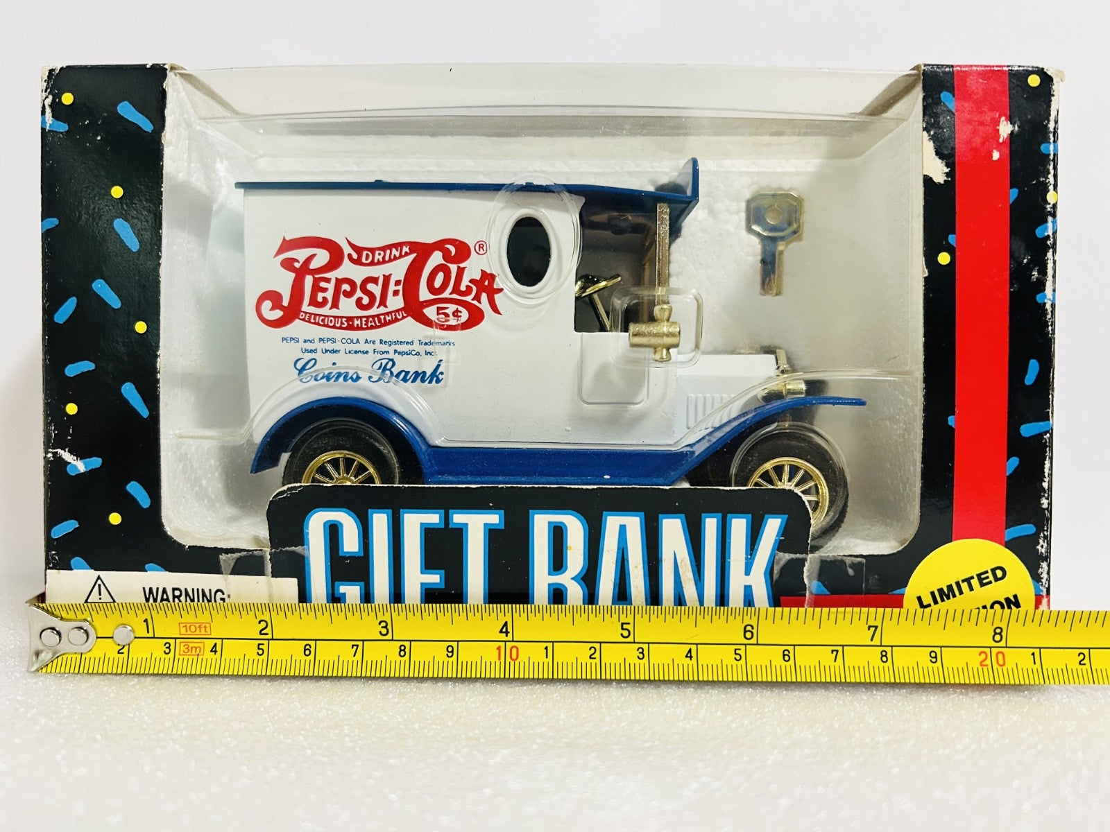 Vintage Pepsi-Cola Diecast Coin Bank Delivery Truck Gift Bank 31402
