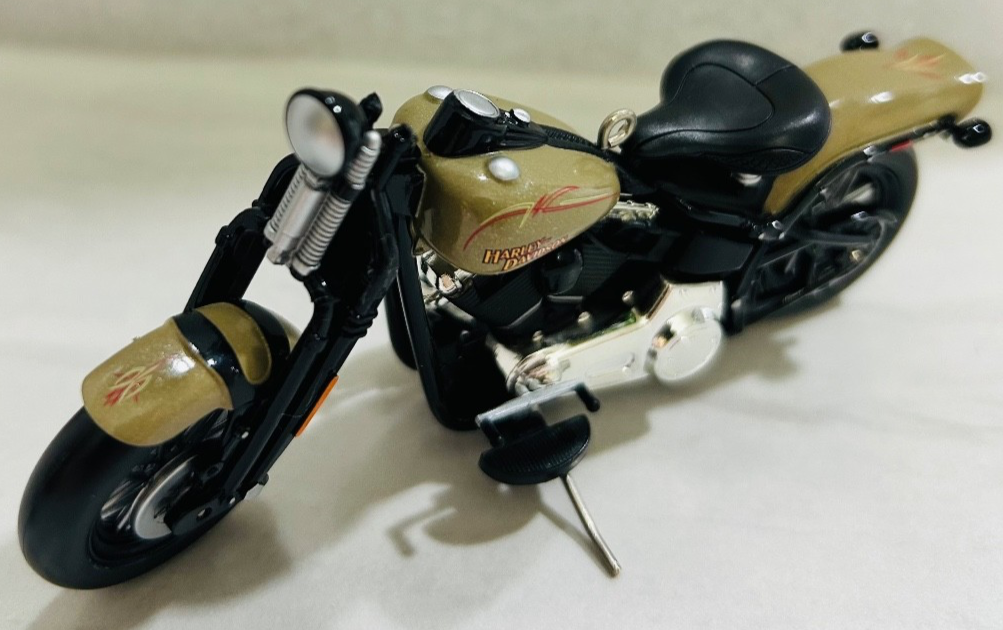 Hallmark Keepsake Motorcycle Ornament – Broken Handlebar – Pre-Owned w/Box