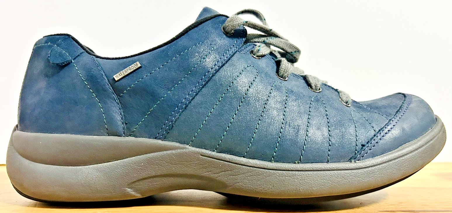 Aravon Shoes Womens 8 Revsavor Sneakers Lace Up WATERPROOF Leather Casual Blue