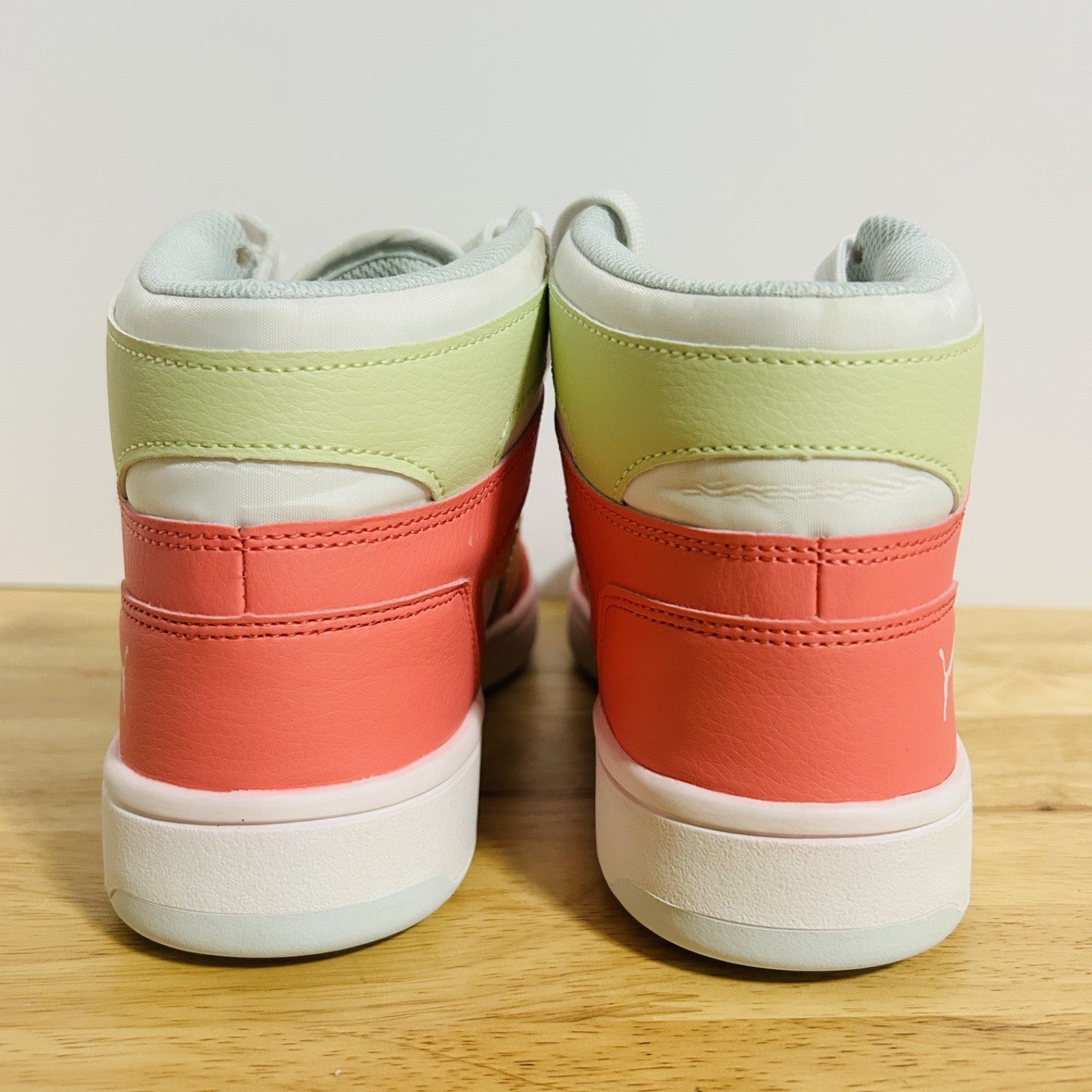 Puma Rebound LayUp Mid White Coral Womens 6.5C Sneakers 370486 35