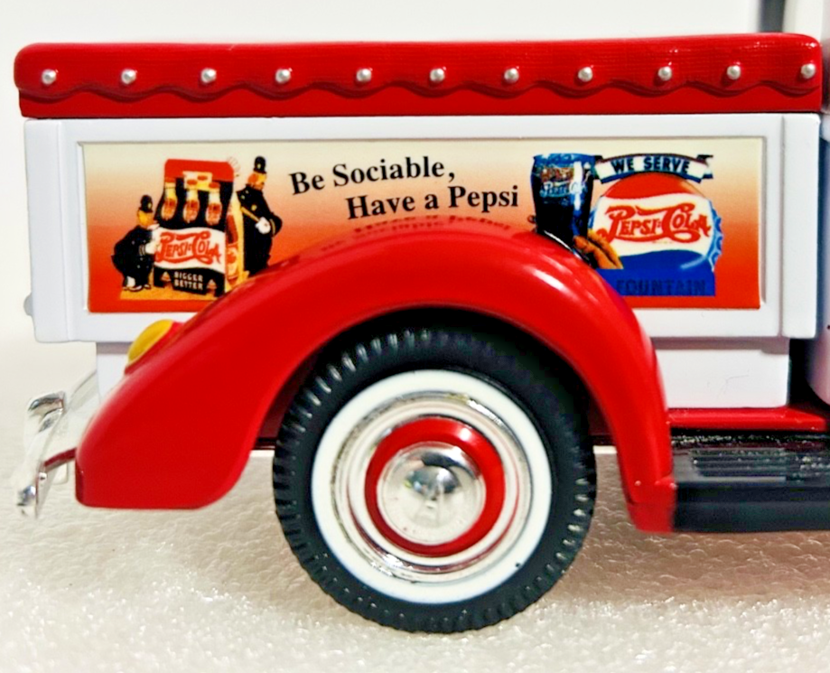 1940 Ford Pepsi-Cola Delivery Truck Diecast Model Vintage Style