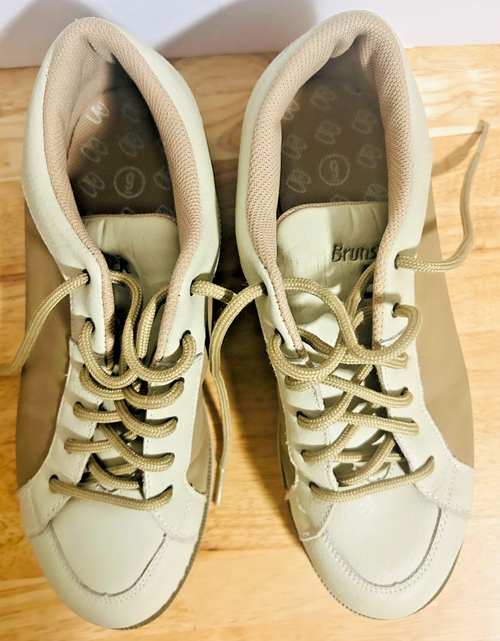Brunswick Bowling Shoes Mens Size 9 Tan Beige Lace Up Leather Pre Owned