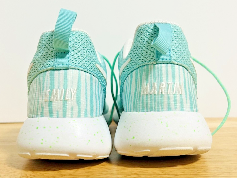 Nike Roshe One Mint Green Stripe Women’s US 10 Lightweight Running Shoes