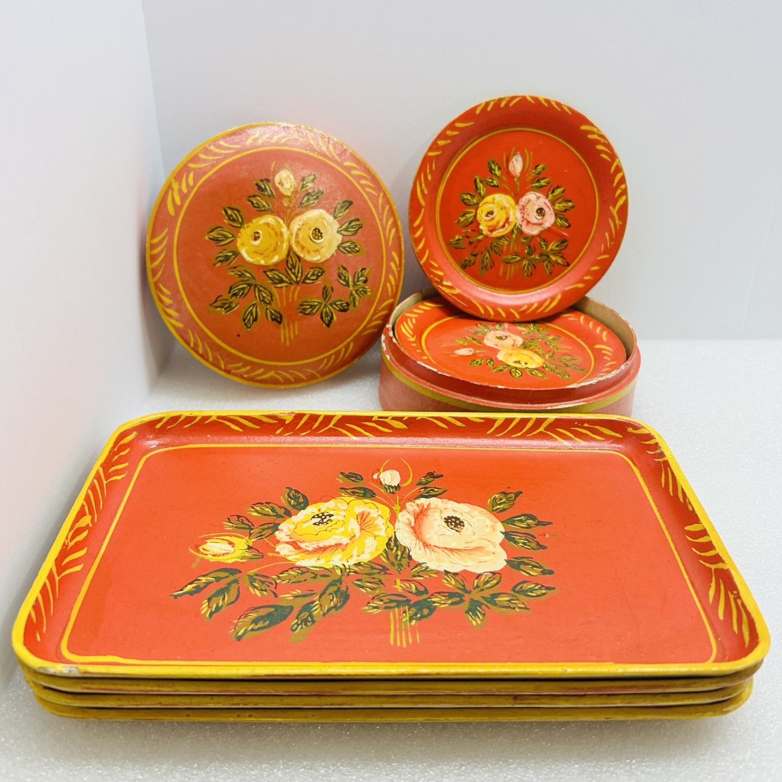 Vintage ISCO Occupied Japan Coaster Set w Holder 4 Snack Trays Red Floral