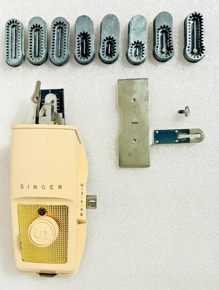 Vintage Singer Buttonholer Sewing Attachment Set w/ Pink Case Manual Templates