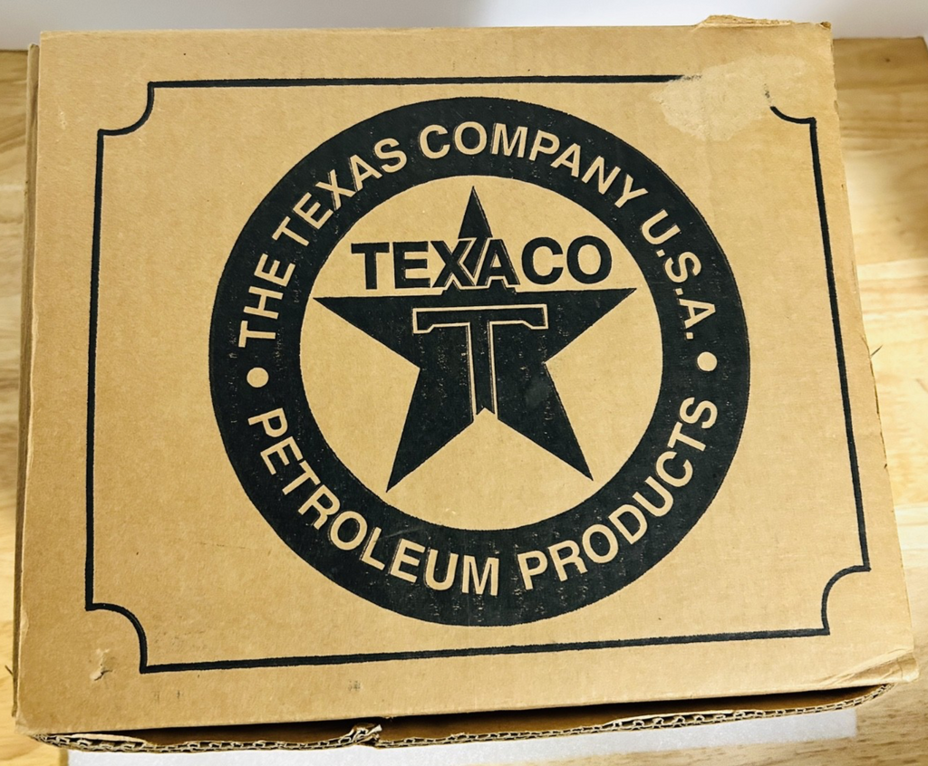 Gearbox Texaco 1913 Ford Model T Delivery Truck 1/16 Diecast LE 8407/20000