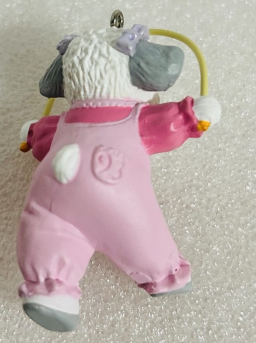 Hallmark Keepsake Ornament 1993 Easter Daughter Lamb QEO834-2