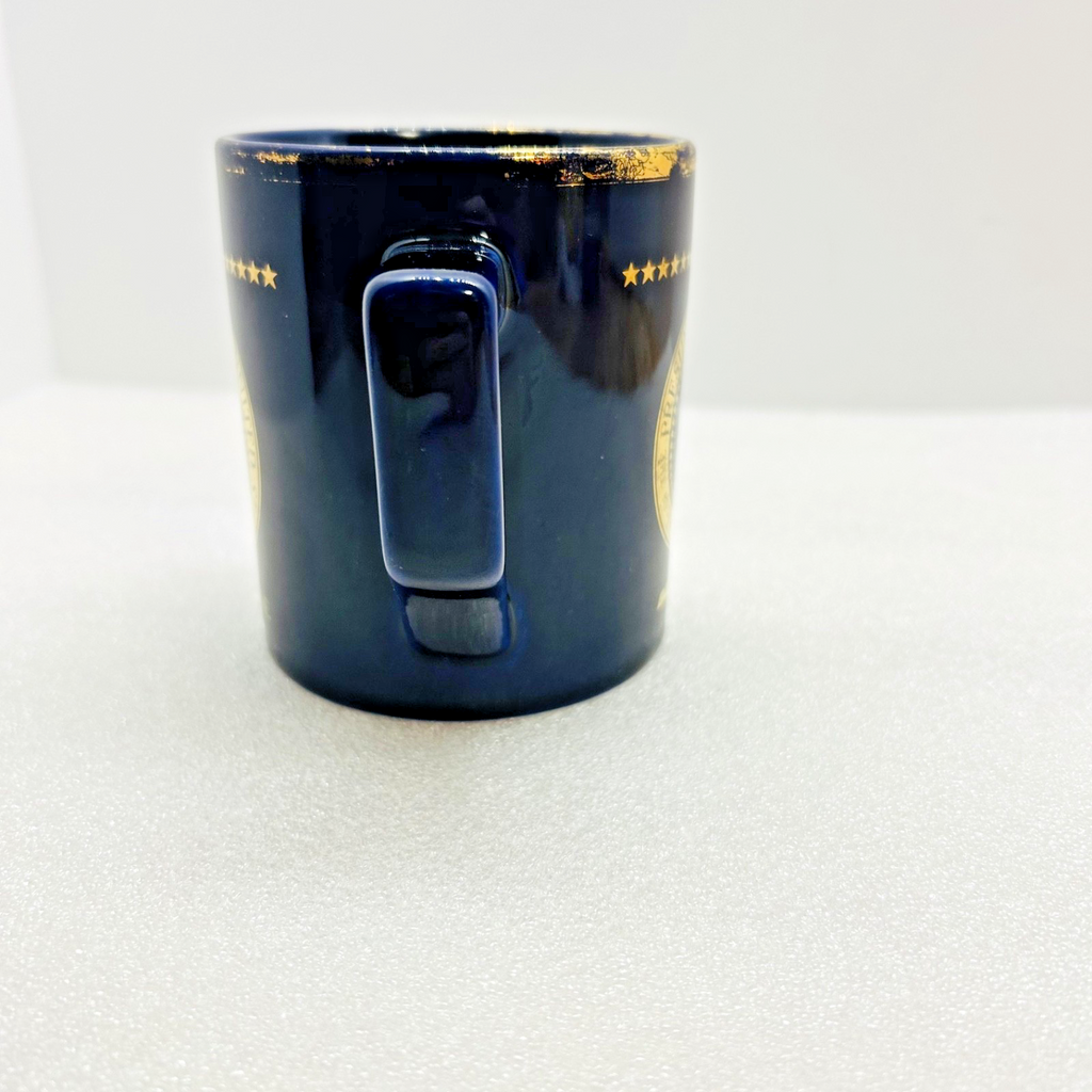 Air Force One Presidential Seal Boeing 747 Coffee Mug Navy Gold