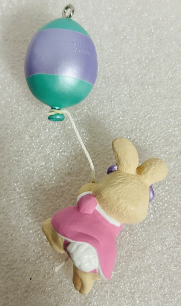 Hallmark 1992 Daughter Easter Ornament Bear Balloon Keepsake