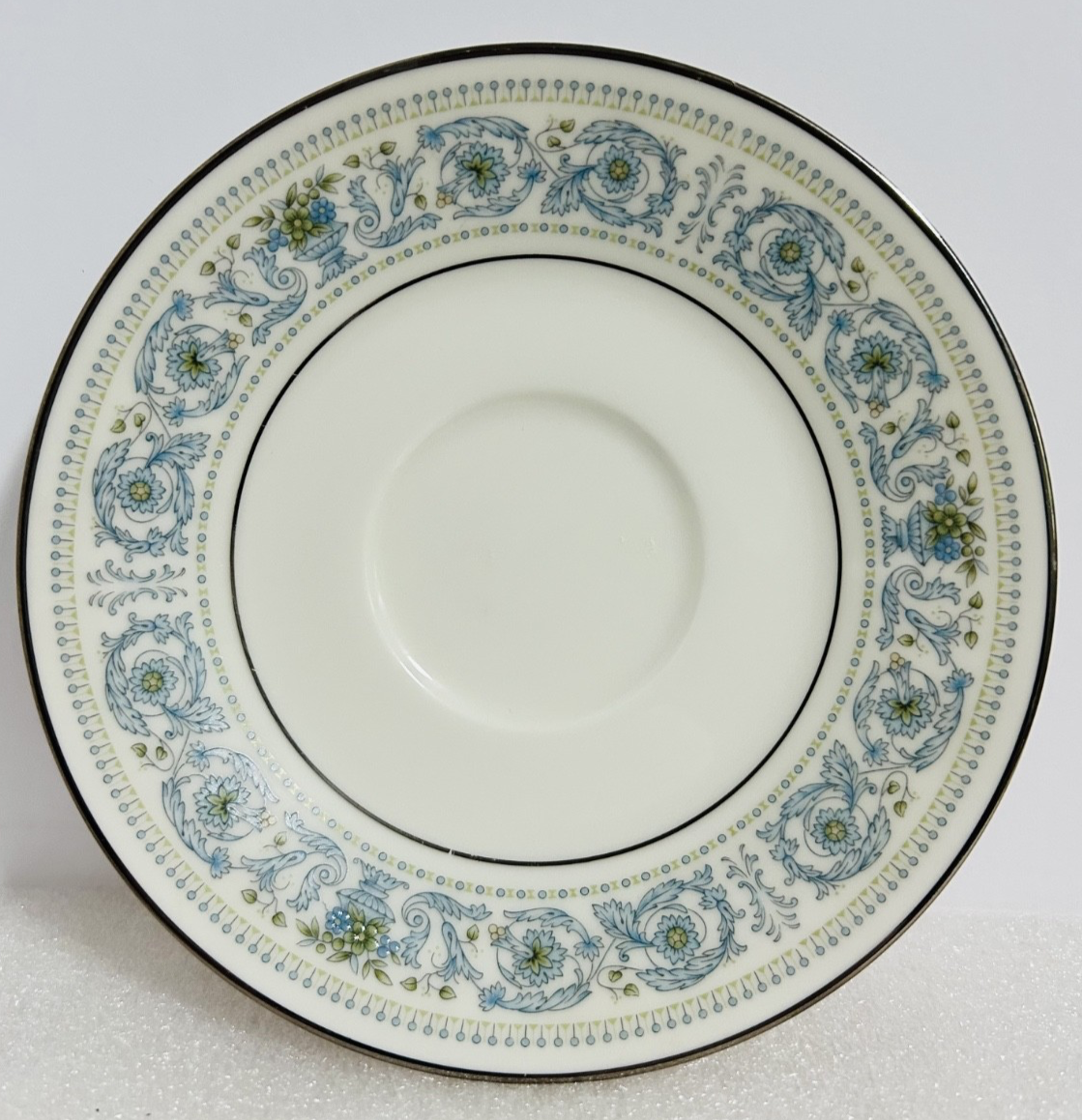 Noritake Monte Leone 7569 Cup Saucer Dinner Plate Set Japan