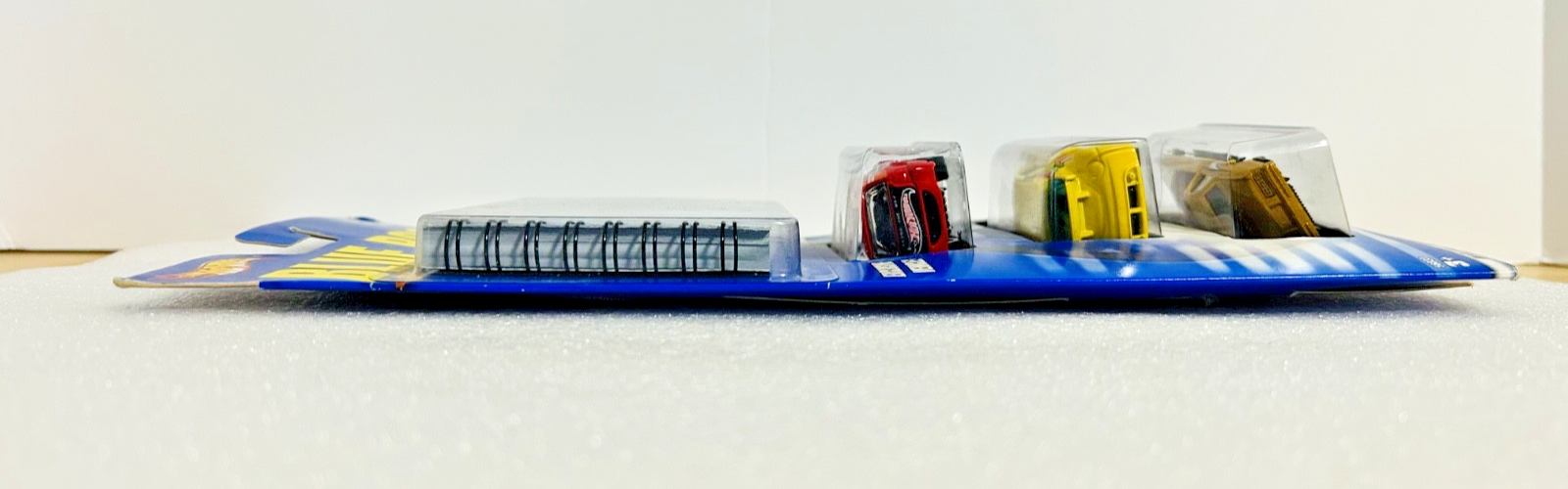2002 Hot Wheels, Blue Book Collection, 3 Car Pack with Exclusive Vehicle, 1:64