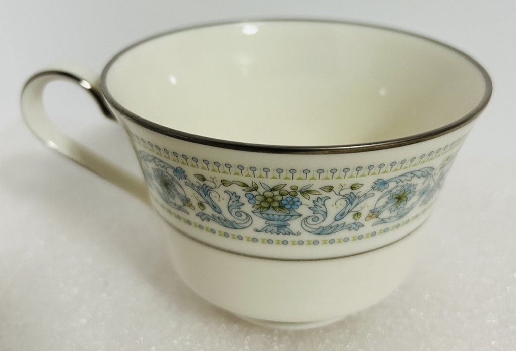 Noritake Monte Leone 7569 Cup Saucer Dinner Plate Set Japan