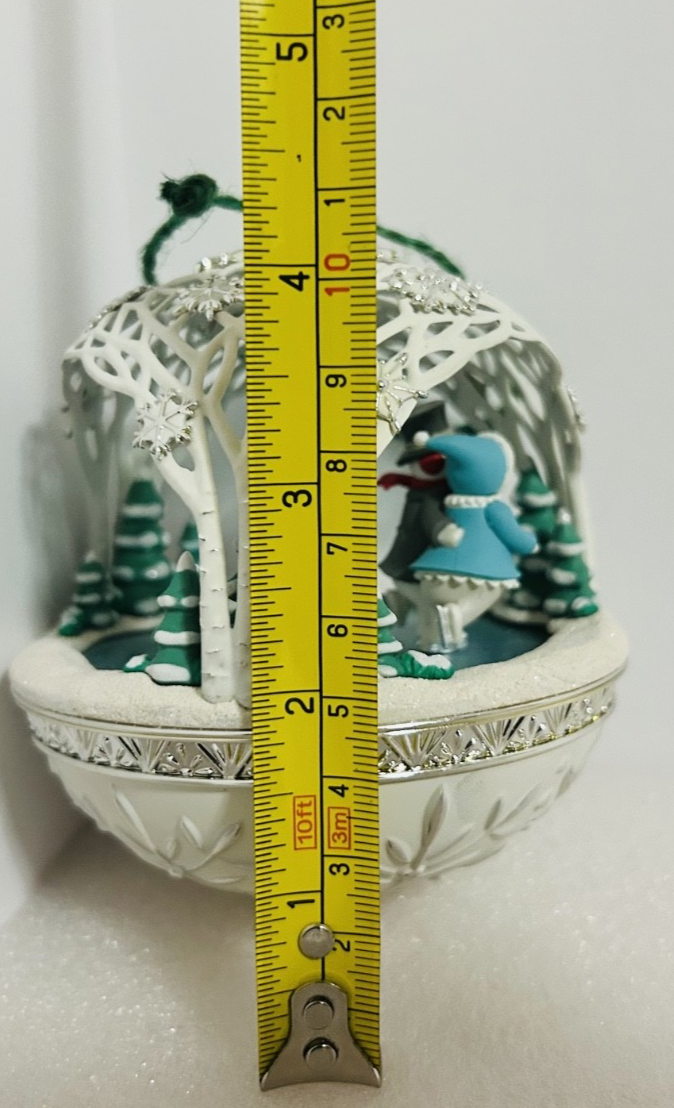 2018 Hallmark Keepsake Ornament Club Winter Wonderland QXC5306