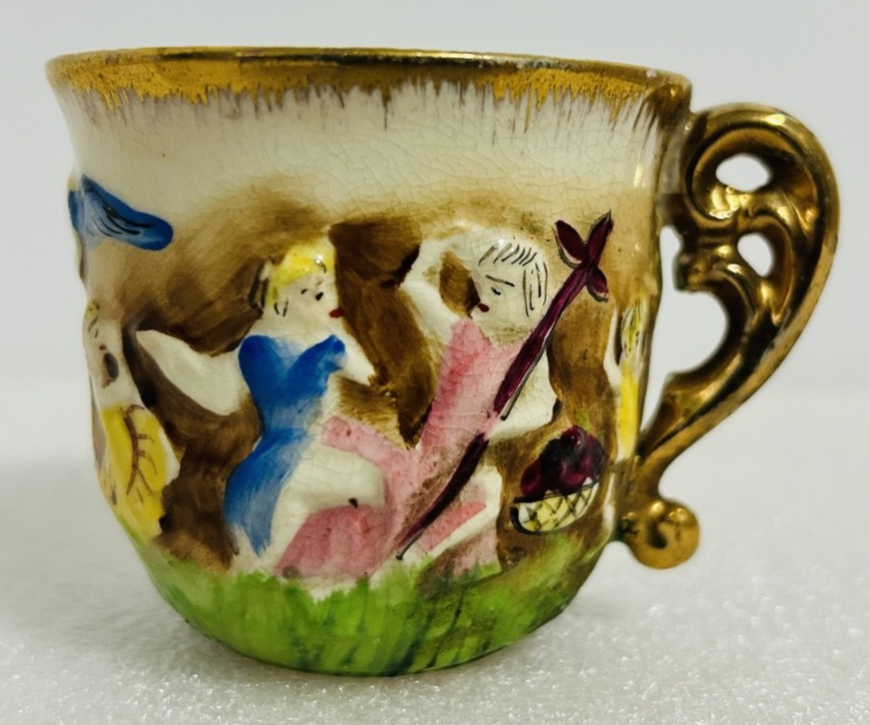 Occupied Japan Hand Painted Demitasse Cup w 3 Saucers Cherubs Vintage