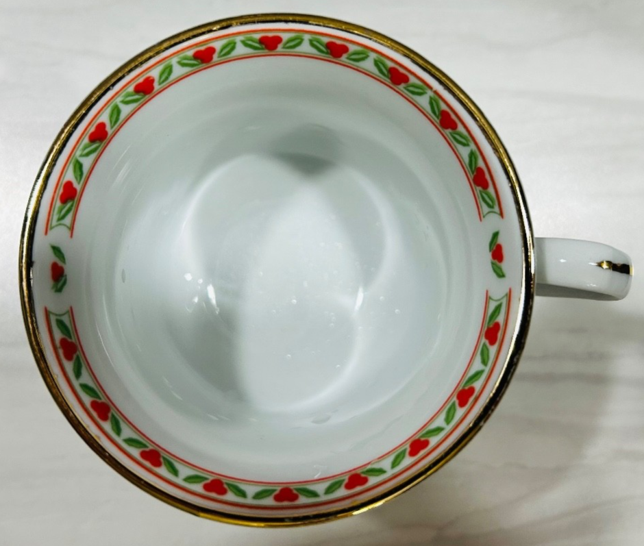 Fairfield Fine China Cup Decorated In Christmas Holly Pattern w/Gold Trim