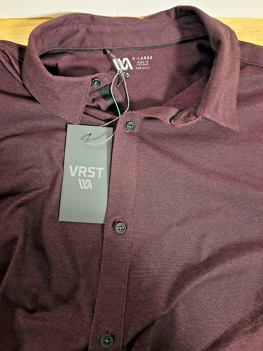 VRST Mens XL Button Down Shirt Stretch Moisture Wicking Burgundy NWT