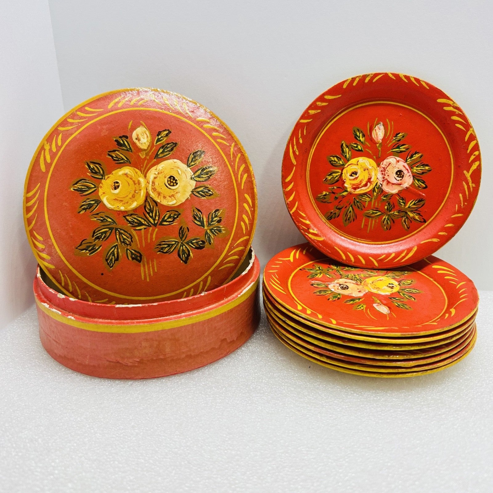 Vintage ISCO Occupied Japan Coaster Set w Holder 4 Snack Trays Red Floral