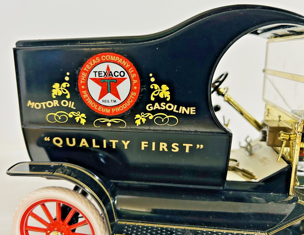 Gearbox Texaco 1913 Ford Model T Delivery Truck 1/16 Diecast LE 8407/20000