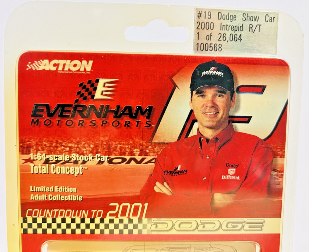 Action 1:64 #19 Dodge Intrepid R/T Evernham 2000 Show Car MOC
