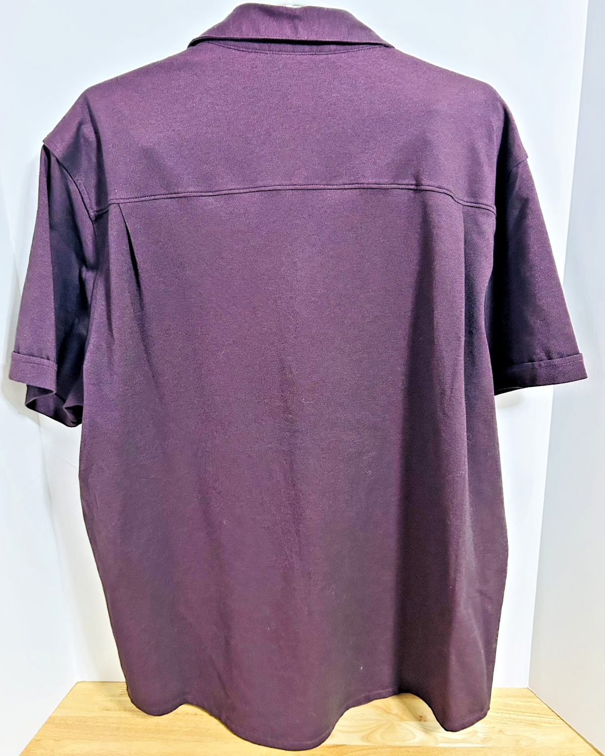 VRST Mens XL Button Down Shirt Stretch Moisture Wicking Burgundy NWT