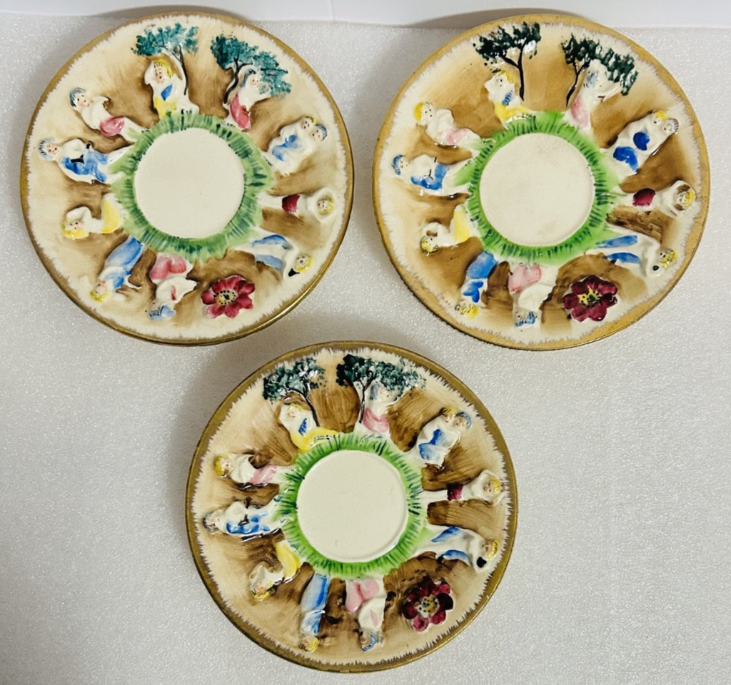 Occupied Japan Hand Painted Demitasse Cup w 3 Saucers Cherubs Vintage