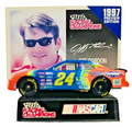 1997 Racing Champions Jeff Gordon #24 DuPont NASCAR Diecast Car + Card Stand