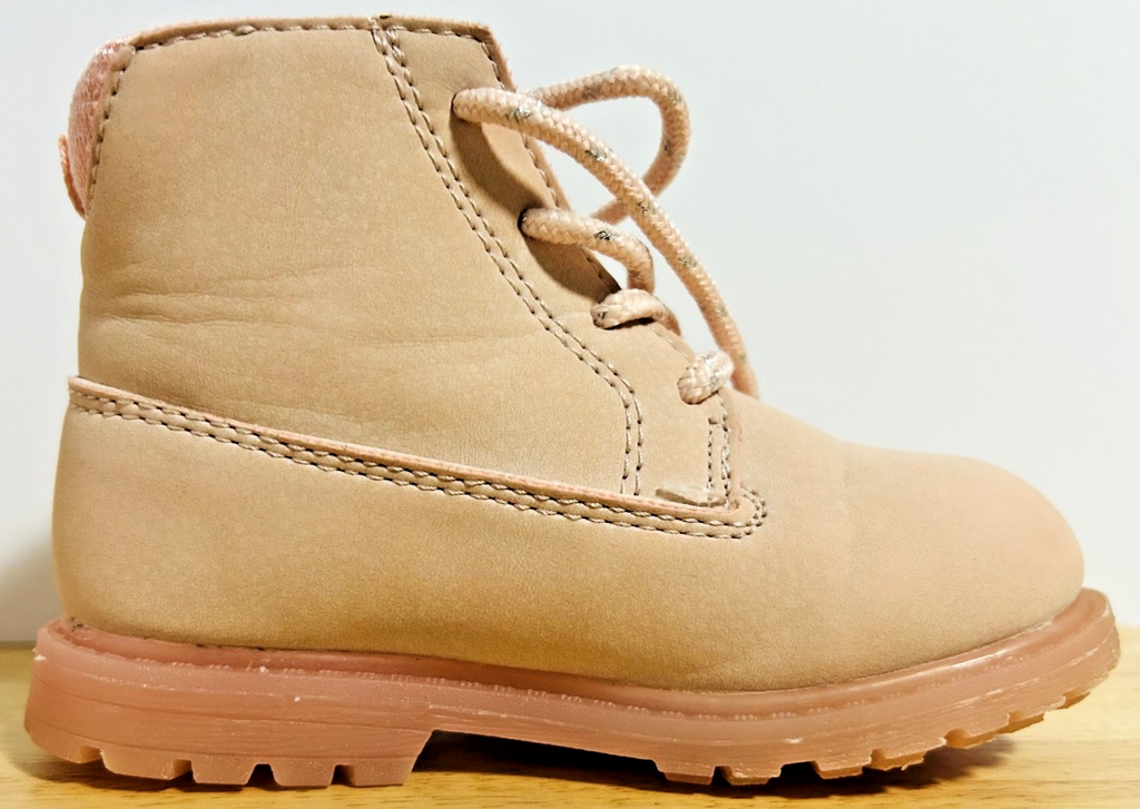 OshKosh B'Gosh Girls Judi Fashion Boot, Lt Pink, Child Size 7