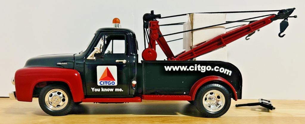 Gearbox Citgo 1953 Ford F-100 Tow Truck Coin Bank 1:24 Diecast