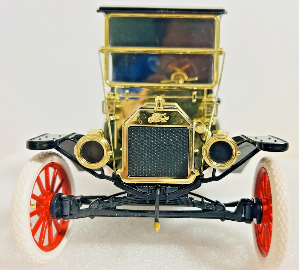 Gearbox Texaco 1913 Ford Model T Delivery Truck 1/16 Diecast LE 8407/20000