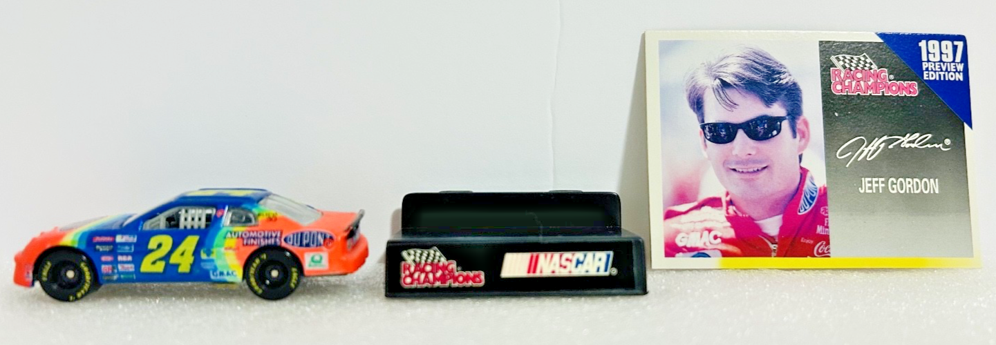 1997 Racing Champions Jeff Gordon #24 DuPont NASCAR Diecast Car + Card Stand