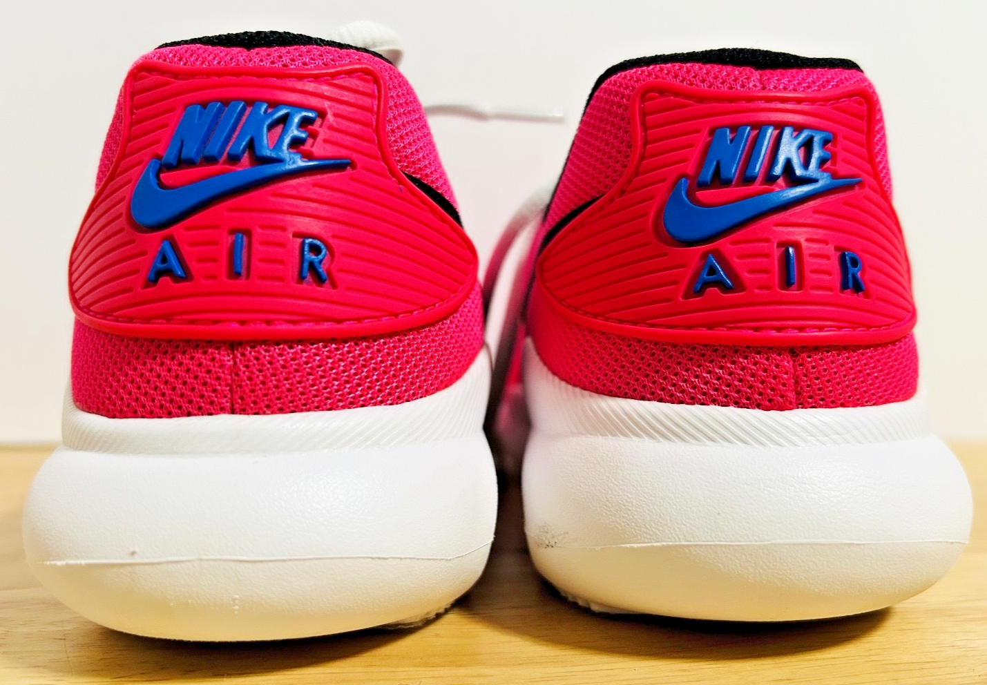 Nike Shoes Sneakers Girls Youth 5.5Y Pink Air Max Oketo CK1755-600 Barbiecore