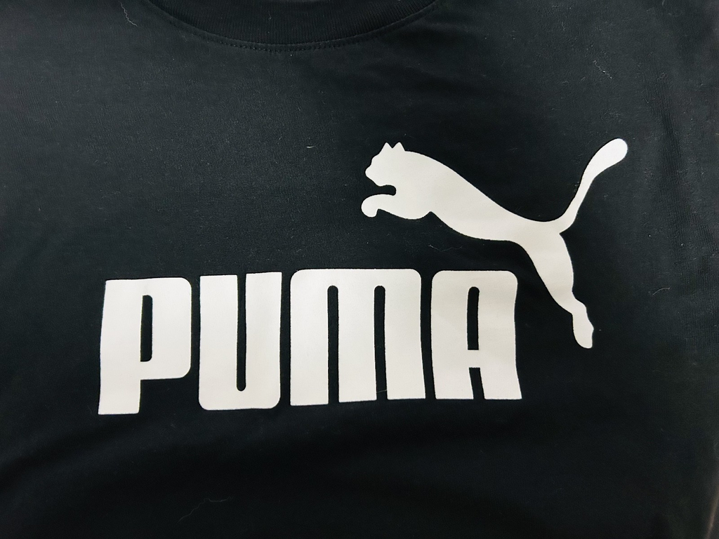 Puma Black Logo T-Shirt Mens XXL White Jumping Cat Graphic Tee