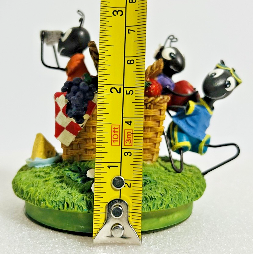 Yankee Candle Ant Picnic Tealight Holder Basket Scene Garden Decor