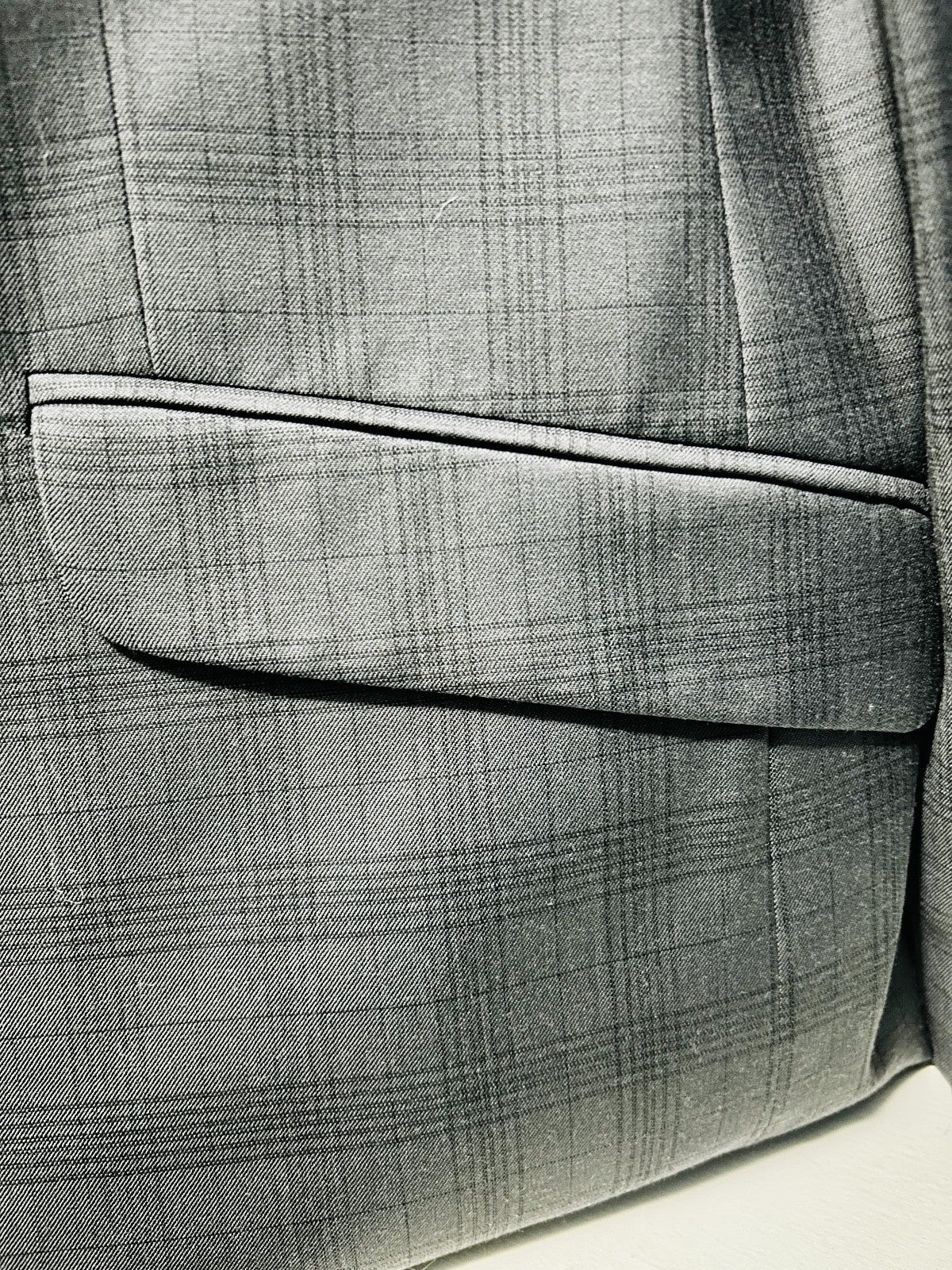 Kenneth Cole New York 46L Gray Plaid 100% Wool Sport Coat Blazer 2 Button