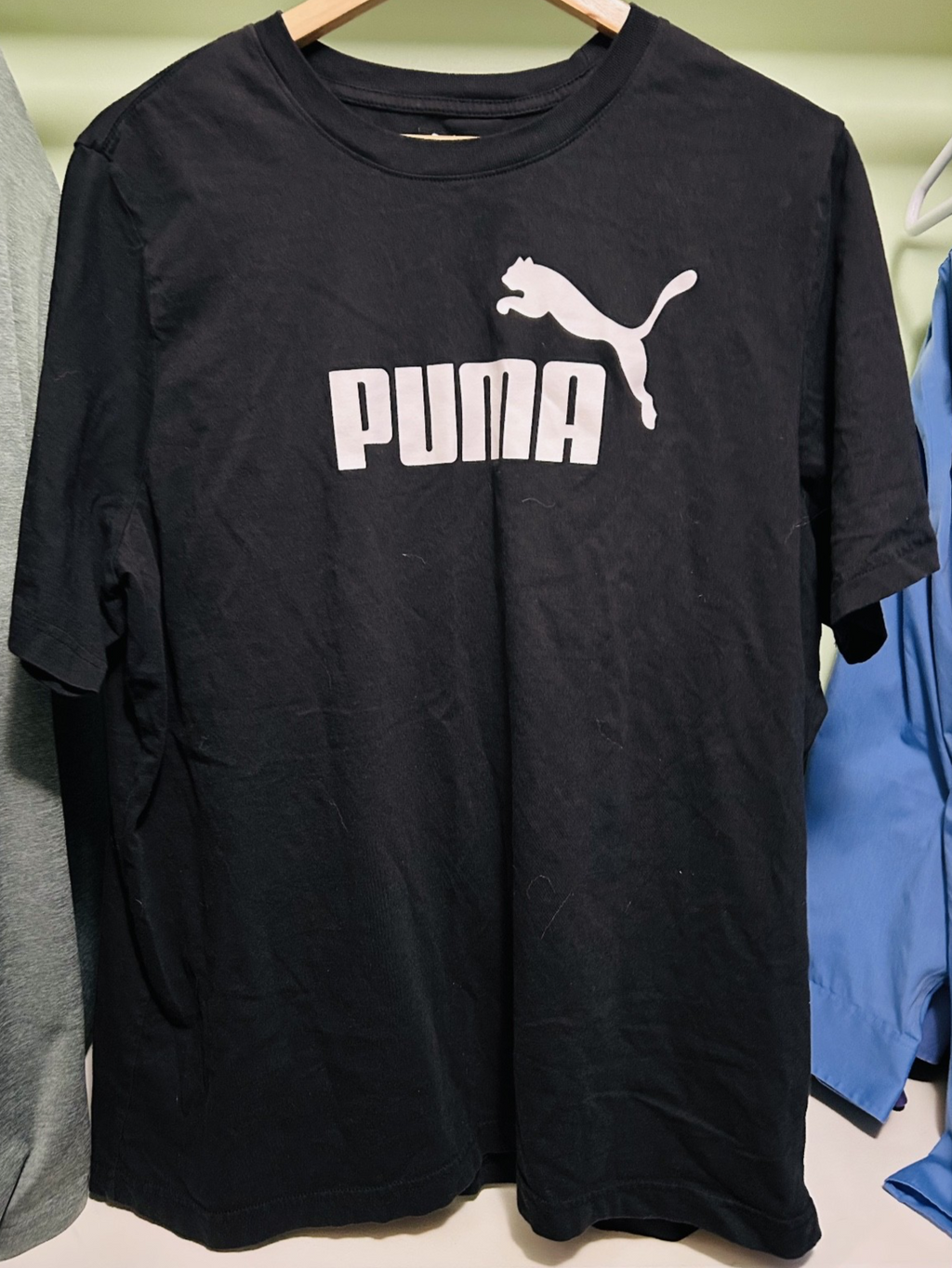 Puma Black Logo T-Shirt Mens XXL White Jumping Cat Graphic Tee