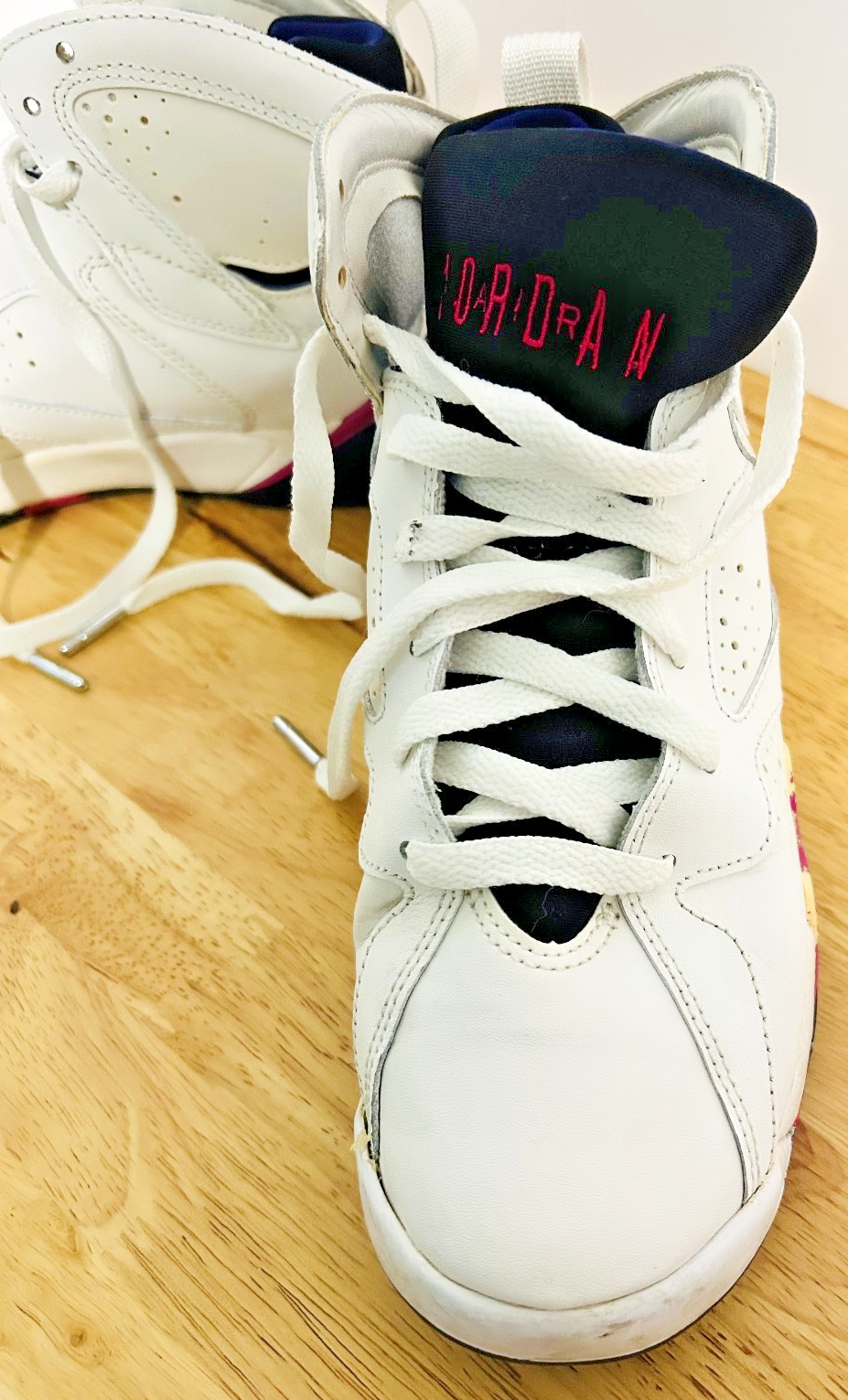 2012 Girl's Nike Air Jordan 7 Retro GS Fireberry 442960-117 Size 6.5Y