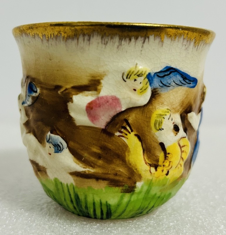 Occupied Japan Hand Painted Demitasse Cup w 3 Saucers Cherubs Vintage