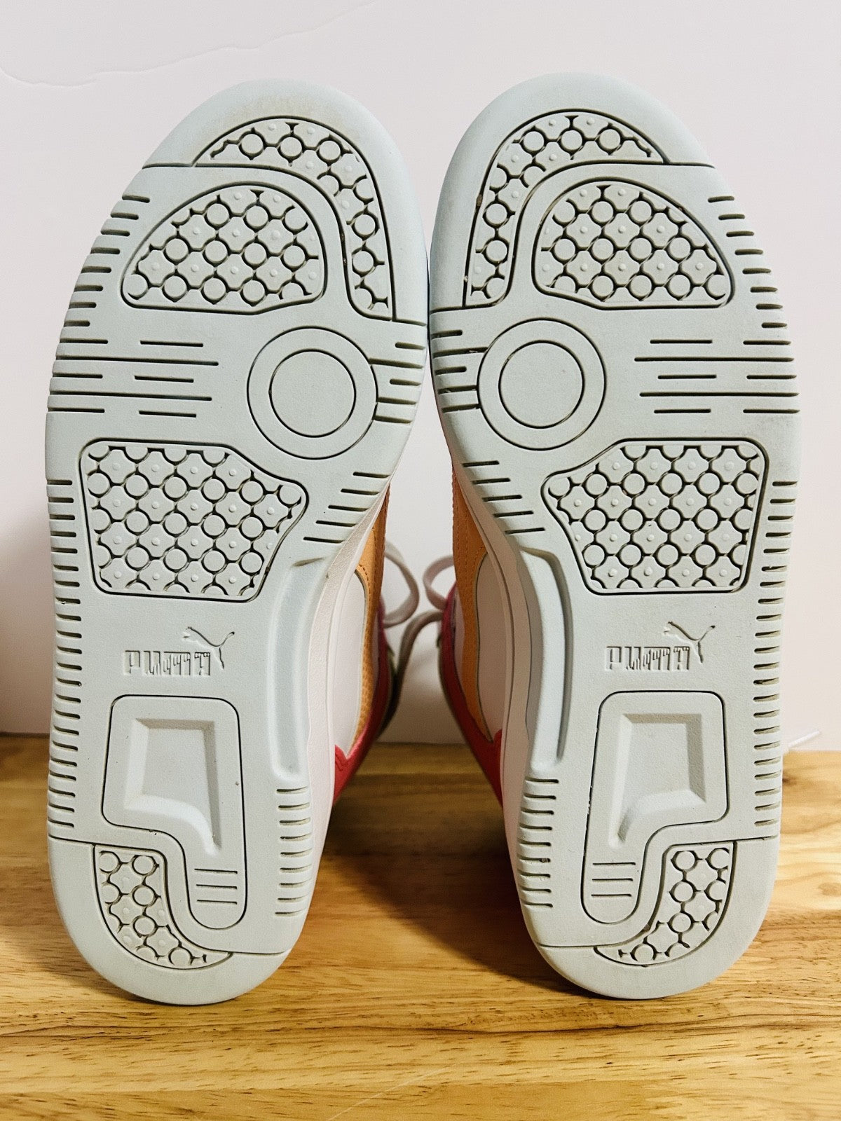 Puma Rebound LayUp Mid White Coral Womens 6.5C Sneakers 370486 35