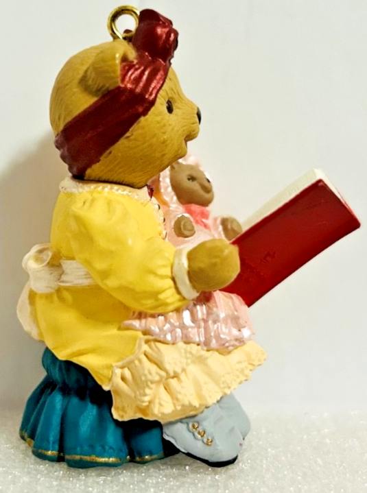 Hallmark Bearingers Beardadette Bearinger 1993 Keepsake Ornament MIB
