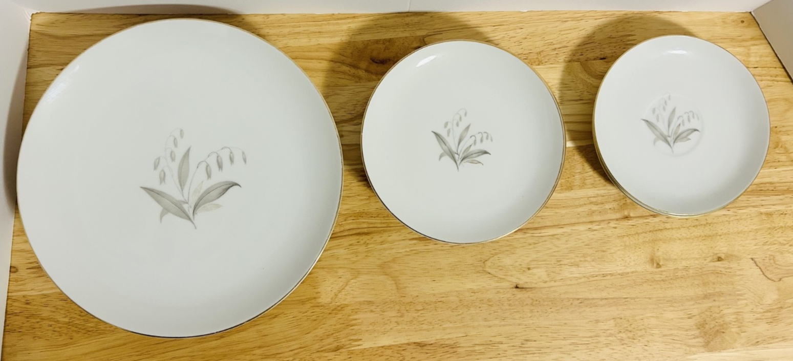Kaysons Fine China Golden Rhapsody 10-Pc Plate Set Gold Trim Japan