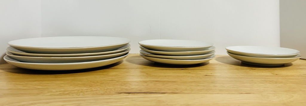 Kaysons Fine China Golden Rhapsody 10-Pc Plate Set Gold Trim Japan