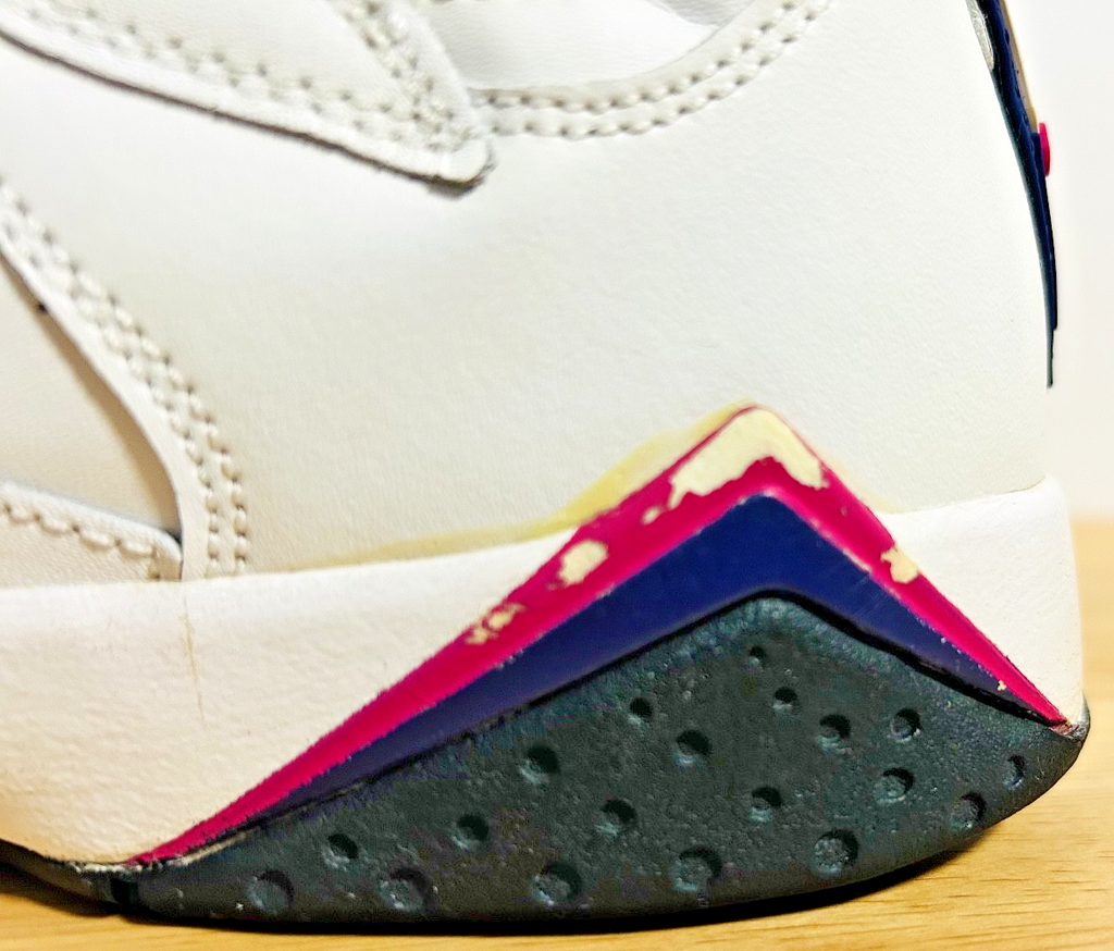 2012 Girl's Nike Air Jordan 7 Retro GS Fireberry 442960-117 Size 6.5Y