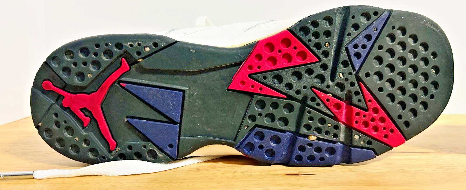 2012 Girl's Nike Air Jordan 7 Retro GS Fireberry 442960-117 Size 6.5Y