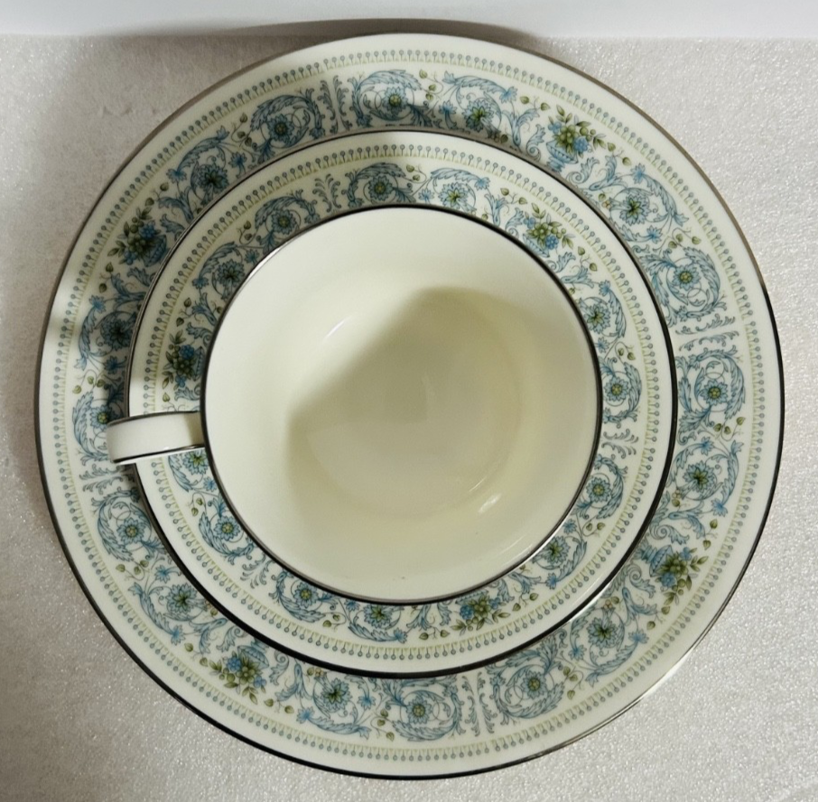 Noritake Monte Leone 7569 Cup Saucer Dinner Plate Set Japan