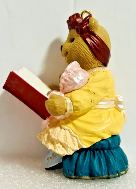 Hallmark Bearingers Beardadette Bearinger 1993 Keepsake Ornament MIB